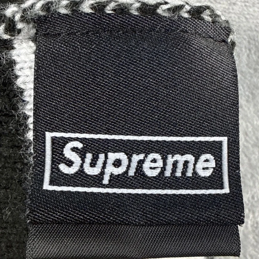 Supreme new era